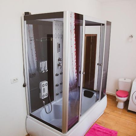 Kronhome Castelului Braşov Eksteriør billede