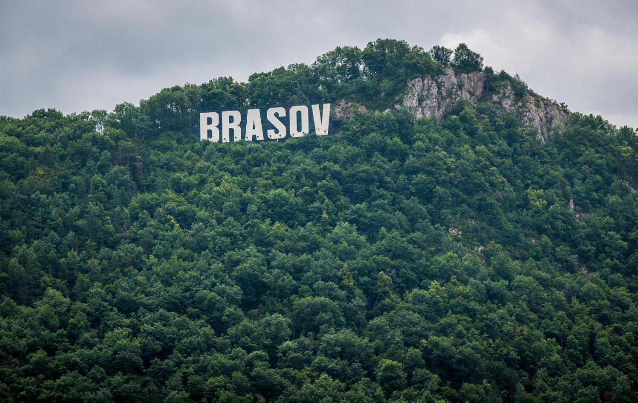 Kronhome Castelului Braşov Eksteriør billede